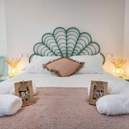 La Casa De Flores Toro