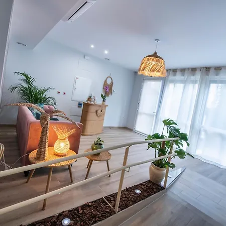 La Casa De Flores Guest house Toro