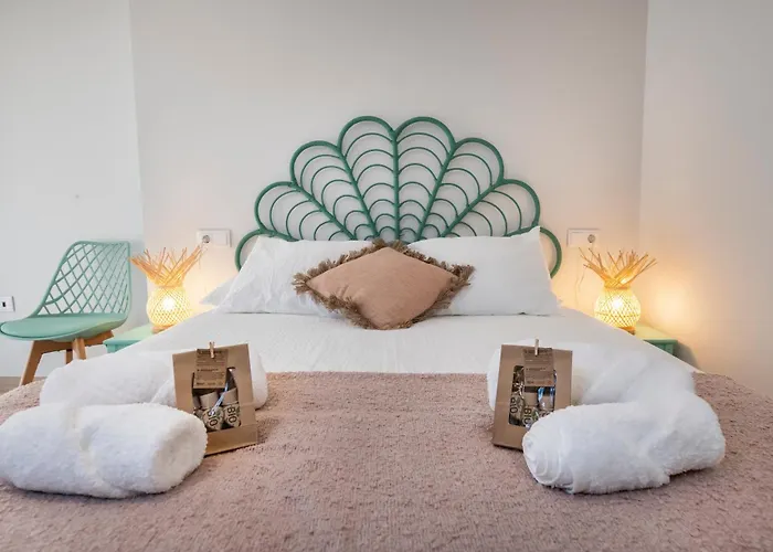 La Casa De Flores Toro